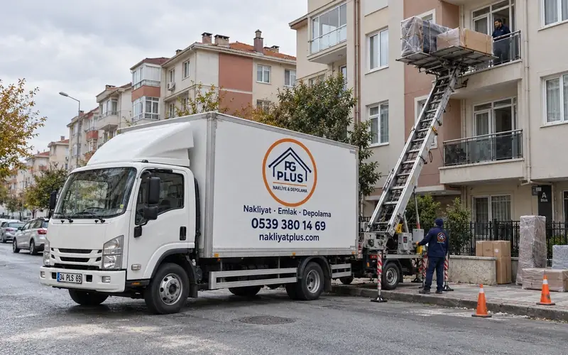 Arnavutköy evden eve nakliyat; logolu taşıma aracı, temsili görsel