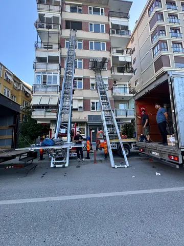 Asansörlü nakliyat — Yüksek kat